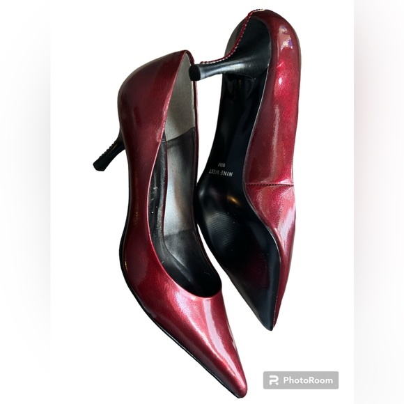 NINE WEST RED VEGAN LEATHER PUMP WITH RED GEMS DOWN BACK KITTEN HEEL NWOB - Picture 9 of 10